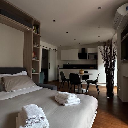 La Casa Di Cate Apartment Сарнико Екстериор снимка
