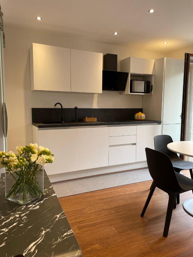 La Casa Di Cate Apartment Сарнико Екстериор снимка